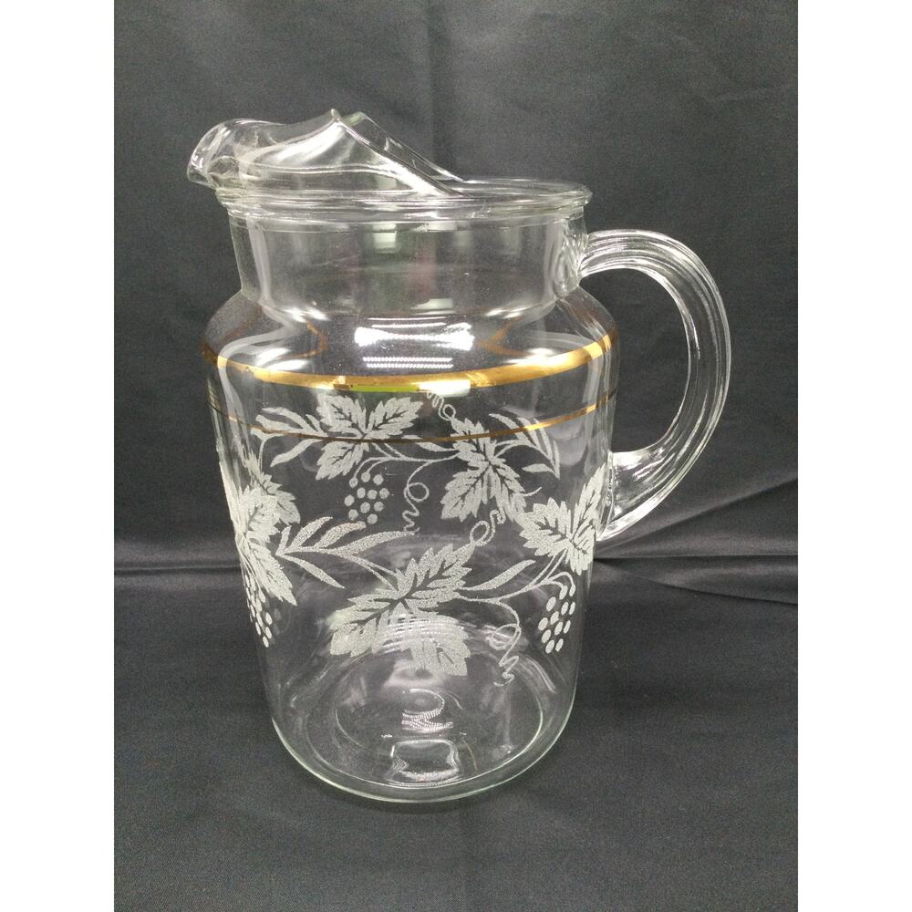 Bartlett Collins 806 Etched Clear Glass Gold Trim 24oz Ice Lip Pitcher